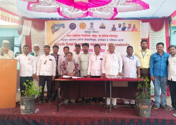 рджрдХреНрд╖рд┐рдг рд╕реЛрд▓рд╛рдкреВрд░ рдорд╛рд│рдХрд╡рдареЗ рдпреЗрдереЗ ‘рдорд╣рд╛рд░рд╛рдЬрд╕реНрд╡ рд╕рдорд╛рдзрд╛рди рд╢рд┐рдмрд┐рд░’ рд╕рдВрдкрдиреНрди; рд╢реЗрдХрдбреЛ рдирд╛рдЧрд░рд┐рдХрд╛рдВрдЪреА рдХрд╛рдореЗ рдорд╛рд░реНрдЧреА ! #TheManojMedia